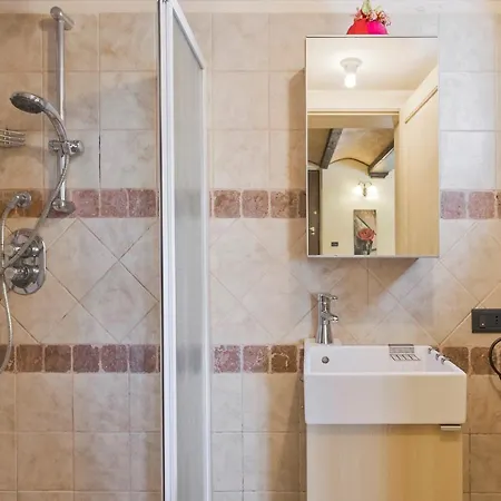 Villa Case Stagno Sleeps 8 With Pool And Wifi *